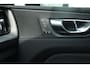 Volvo XC60 2.0 T8 Plug-in AWD Plus Dark Pano Memory El.haak 21” Keyless CarPlay Stuur/Stoelverwarming