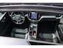 Volvo XC60 2.0 T8 Plug-in AWD Plus Dark Pano Memory El.haak 21” Keyless CarPlay Stuur/Stoelverwarming