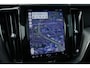 Volvo XC60 2.0 T8 Plug-in AWD Plus Dark Pano Memory El.haak 21” Keyless CarPlay Stuur/Stoelverwarming