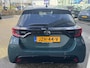 Toyota Yaris 1.5 Hybrid 130 EXECUTIVE NL-AUTO STOEL/STUURVERW BLIND-SPOT LEDER NAVI 17''LM-VELGEN PARK-SENSOREN CAMERA APPLE/ANDROID LED KEYLESS