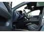 Volvo V60 T8 Plug-in hybrid AWD Ultra Dark | Head-Up Display | Panoramadak | 360° Parkeercamera | Privacy Glass | Stoelverwarming | Stuurwielverwarming | 19'' Lichtmetalen velgen | Google Infotainment | Parkeersensoren voor + achter