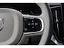 Volvo XC90 T8 Plug-in hybrid Ultra Bright | Bowers&Wilkins | Luchtvering | Massage | 22 Inch | Trekhaak | Head-Up