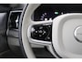 Volvo XC90 T8 Plug-in hybrid Ultra Bright | Bowers&Wilkins | Luchtvering | Massage | 22 Inch | Trekhaak | Head-Up