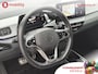 Volkswagen ID.3 First Plus 58 kWh Trekhaak | Achteruitrijcamera | Apple CarPlay | Stuur/Stoelverwarming | DAB