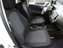 Hyundai i20 1.2i 86pk 4-Cil. 5-deurs Airco SCHADE DEUR EXPORT / HANDELSAUTO