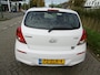 Hyundai i20 1.2i 86pk 4-Cil. 5-deurs Airco SCHADE DEUR EXPORT / HANDELSAUTO
