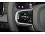 Volvo XC90 T8 Recharge AWD Ultra Bright - Luchtvering - Panorama/schuifdak - IntelliSafe Assist & Surround - 360º Camera - Harman/Kardon audio - Verwarmde voorstoelen, stuur & achterbank - Parkeersensoren voor & achter - Elektr. bedienb. voorstoelen met geheugen - Head up display - Draadloze tel. lader - 21' LMV