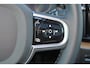 Volvo XC60 T8 Plug-in hybrid AWD Ultra Dark Polestar Engineered software upgrade - HEICO Uitlaat systeem met actief kleppensysteem - Panorama/schuifdak - IntelliSafe Assist & Surround - 360º Camera - Harmon Kardon audio - Adaptieve LED koplampen - Verwarmde voorstoelen, stuur & achterbank - Parkeersensoren voor & achter - Elektr. bedienb. voorstoelen met geheugen - Head up display - Draadloze tel. lader - 22' LMV