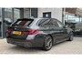 BMW 5-Serie Touring 520i High Executive | M-Sport | Leer | Camera