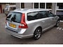 Volvo V70 2.5T Youngtimer Trekhaak Automaat Cruise Camera Stoelv
