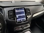 Volvo XC90 2.0 T8 Twin Engine AWD Inscription 7 Persoons 408Pk Automaat (PANORAMADAK, LUCHTVERING, BOWERS&WILKINS, TREEPLANKEN, HEAD-UP DISPLAY, STOELKOELING/VERWARMING, CAMERA, MEMORY SEATS, STOELVERWARMING ACHTER, ELEK ACHTERKLEP, NIEUWSTAAT)