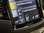 Volvo XC90 2.0 T8 Twin Engine AWD Inscription 7 Persoons 408Pk Automaat (PANORAMADAK, LUCHTVERING, BOWERS&WILKINS, TREEPLANKEN, HEAD-UP DISPLAY, STOELKOELING/VERWARMING, CAMERA, MEMORY SEATS, STOELVERWARMING ACHTER, ELEK ACHTERKLEP, NIEUWSTAAT)