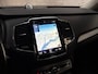 Volvo XC90 2.0 T8 Twin Engine AWD Inscription 7 Persoons 408Pk Automaat (PANORAMADAK, LUCHTVERING, BOWERS&WILKINS, TREEPLANKEN, HEAD-UP DISPLAY, STOELKOELING/VERWARMING, CAMERA, MEMORY SEATS, STOELVERWARMING ACHTER, ELEK ACHTERKLEP, NIEUWSTAAT)