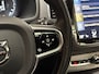 Volvo XC90 2.0 T8 Twin Engine AWD Inscription 7 Persoons 408Pk Automaat (PANORAMADAK, LUCHTVERING, BOWERS&WILKINS, TREEPLANKEN, HEAD-UP DISPLAY, STOELKOELING/VERWARMING, CAMERA, MEMORY SEATS, STOELVERWARMING ACHTER, ELEK ACHTERKLEP, NIEUWSTAAT)