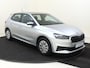 Skoda Fabia 1.0 TSI Ambition | Navigatie | Cruise control | CarPlay | Airco | Lane- en frontassist | Verkeerstekenherkenning |