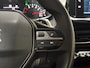 Peugeot 2008 1.2 PureTech Sport 131Pk Automaat (APPLE CARPLAY, GROOT NAVI, LM VELGEN, PARKEERSENSOREN, SPORTSTOELEN, LANE ASSIST, CRUISE, NIEUWSTAAT)