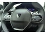 Peugeot 2008 1.2 Hybrid 145 Allure | Climate & Cruise Control | Parkeersensoren voor + achter | AppleCarplay/Android Auto |