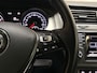 Volkswagen Golf 1.2 TSI Highline Sportline (SCHERM, CLIMATE, STOELVERWARMING, LM VELGEN, SPORTSTOELEN, PARKEERSENSOREN, GETINT GLAS, CRUISE, NIEUWSTAAT)