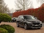 BMW X1 sDrive20i Sportif | All-Black | Uniek | Custom | 19 inch | Nav