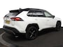 Toyota RAV4 2.5 Hybrid AWD Bi-Tone | 1650kg trekgewicht! | Electrische Achterklep | Parkeersensoren rondom | Camera | Draadloos Telefoonladen | 10 Jaar Garantie |