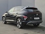 Hyundai Kona 1.6 GDI HEV Comfort Smart / Fabrieksgarantie tot 1-2030 / Stuur- & Stoel verwarming / Achteruitrijcamera / Apple Carplay Android Auto / Keyless Entry/Start / Adaptief cruise control / Draadloze telefoon lader / Climate control /