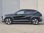 Hyundai Kona 1.6 GDI HEV Comfort Smart / Fabrieksgarantie tot 1-2030 / Stuur- & Stoel verwarming / Achteruitrijcamera / Apple Carplay Android Auto / Keyless Entry/Start / Adaptief cruise control / Draadloze telefoon lader / Climate control /