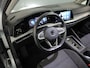 Volkswagen Golf 1.0 eTSI Life 110pk DSG | Camera| Navi| LM-velgen| Park-sensors| Keyless start