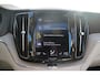 Volvo XC60 T8 390PK Twin Engine AWD Inscription | Adaptive Cruise & Pilot Assist | Panoramisch Schuif-/kanteldak | Stoel & Stuurverwarming | Achterbank verwarmd | Park Assist & Camera Achter | Trekhaak |