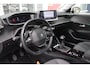 Peugeot 208 1.2 100PK ALLURE PACK | NAVIGATIE 10" TOUCHSCREEN | 3-D INSTRUMENTENPANEEL | ALL SEASON BANDEN | PARKEERSENSOREN ACHTER | CLIMATE CONTROL | CRUISE CONTROL | APPLE CARPLAY/ANDROID AUTO | LICHTMETALEN VELGEN | DAB+ RADIO |