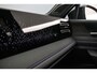 Volkswagen Tiguan R-Line Edition 1.5 TSI eHybrid 272pk DSG Automaat Trekhaak, Panoramadak, Black style, Harman Kardon audio, Adaptive cruise control, LED koplampen, Elektrische achterklep