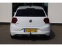Volkswagen Polo 1.0 TSI Highline NL auto dealeronderhouden 1e eigenaar privacy glas parkeersensoren voor en achter executive navigatie 16" LMV