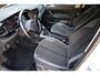 Volkswagen Polo 1.0 TSI Highline NL auto dealeronderhouden 1e eigenaar privacy glas parkeersensoren voor en achter executive navigatie 16" LMV
