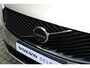 Volvo XC90 T8 Automaat Plug-in hybrid AWD Ultra Dark | Semi elektrische trekhaak | Panoramadak | Premium Audio by Bowers en Wilkins | Luchtvering | Vewarmbare voorstoelen met massagefunctie en ventilatie | Verwarmbare achterbank met geïntregeerde kinderzitjes | Gelaagde Zijruiten
