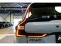 Volvo XC60 2.0 T6 AWD 293kW/399pk Aut8 MJ'26 Plug-in Ultra Black Edition LUCHTVERING + HARMAN/KARDON + PANORAMADAK + BLIS + EL.TREKHAAK + HEAD-UP + PILOT ASSIST + V&A STOEL-&STUURVERWARMING + ADAPT.CRUISE + SPORTSTOELEN + GOOGLE + 360 CAMERA + 21" LM-VELGEN!!