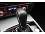 Audi A6 Avant 1.8 TFSI ultra Adrenalin Sport Leder/Stof, Camera, Sportstoelen, Rijstrooksensor, Navigatie, Bluetooth, 18''