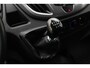 Ford Transit 350 2.2 TDCI L2H2 Ambiente 3-zits, Airco, Verwarmde Voorruit, Navigatie, Bluetooth, Cruise, Trekhaak