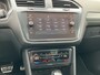 Volkswagen Tiguan Allspace 1.5 TSI R-Line 7p. Pano.dak Stoelverw. Carplay Business+