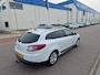 Renault Megane Estate 1.5 dCi Parisienne PANO NAVI CRUISE TREKHAAK 2 X SLEUTELS