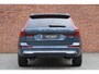Volvo XC60 T6 Plug-in hybrid AWD Ultra Bright | Actieve Luchtvering | Bowers&Wilkins Geluidsinstallatie | Massage Functie in de voorstoelen | Stuurwiel/stoelen voor verwarmbaar | Geventileerde stoelen voor | Panoramisch dak met schuif-/kantel functie | 21'' Lichtmetalen velgen | 360 graden camera | Head-Up display | Adaptieve cruise control |