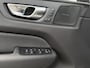 Volvo XC60 2.0 T6 Plug-in hybrid AWD Ultra Black Edition | Harman Kardon Audio | Head-up Display | 360 Graden Camera | Panoramadak | Lichtmetalen Velgen 21 inch | Elektrisch Verstelbare Voorstoelen | Keyless Entry | BLIS