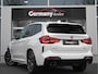 BMW X3 BMW X3 xDrive30e 292PK M-Sport Electr/Tr.Haak Keyless Sfeerverl Camera 19-Inch Black&White!