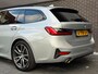 BMW 3-Serie Touring 320i Executive Edition - ACC|Dealer ond.|E-Trekhaak|M-stuur|Stuurverwarming|Hi-Fi