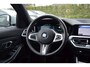 BMW 3-Serie Touring 320i Executive Edition - ACC|Dealer ond.|E-Trekhaak|M-stuur|Stuurverwarming|Hi-Fi
