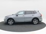 Volkswagen Tiguan Allspace 1.5 TSi 150 Pk Automaat R-Line Business+ 7 Pers | Panorama Dak | Stoel/Stuur Verwarming | Camera | Adaptive Cruise | Full LED | 19 Inch 84.135 Km !!