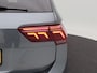 Volkswagen Tiguan Allspace 1.5 TSi 150 Pk Automaat R-Line Business+ 7 Pers | Panorama Dak | Stoel/Stuur Verwarming | Camera | Adaptive Cruise | Full LED | 19 Inch 84.135 Km !!