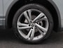 Volkswagen Tiguan Allspace 1.5 TSi 150 Pk Automaat R-Line Business+ 7 Pers | Panorama Dak | Stoel/Stuur Verwarming | Camera | Adaptive Cruise | Full LED | 19 Inch 84.135 Km !!