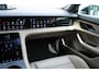 Porsche Taycan Cross Turismo 4 93 kWh 1eig.|Luchtvering|21"|btw|Sportchrono|dual view
