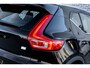 Volvo XC40 1.5 T4 Recharge R-Design Expression | Plug-in Hybrid (PHEV) | Achteruitrijcamera | Stoelverwarming | BLIS | Cruise Control Adaptief | Elektrische Achterklep | Keyless Entry | Trekhaak | Navigatie | Apple Carplay | Android Auto