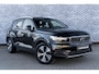 Volvo XC40 1.5 T4 Recharge R-Design Expression | Plug-in Hybrid (PHEV) | Achteruitrijcamera | Stoelverwarming | BLIS | Cruise Control Adaptief | Elektrische Achterklep | Keyless Entry | Trekhaak | Navigatie | Apple Carplay | Android Auto