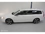 Volvo V70 2.5T Summum AUTOMAAT / LEER